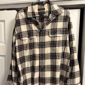 Banana Republic Untucked Standard Fit (Large)